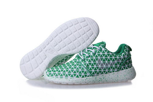 Nike Roshe Run Triangle Green 36-39 Review